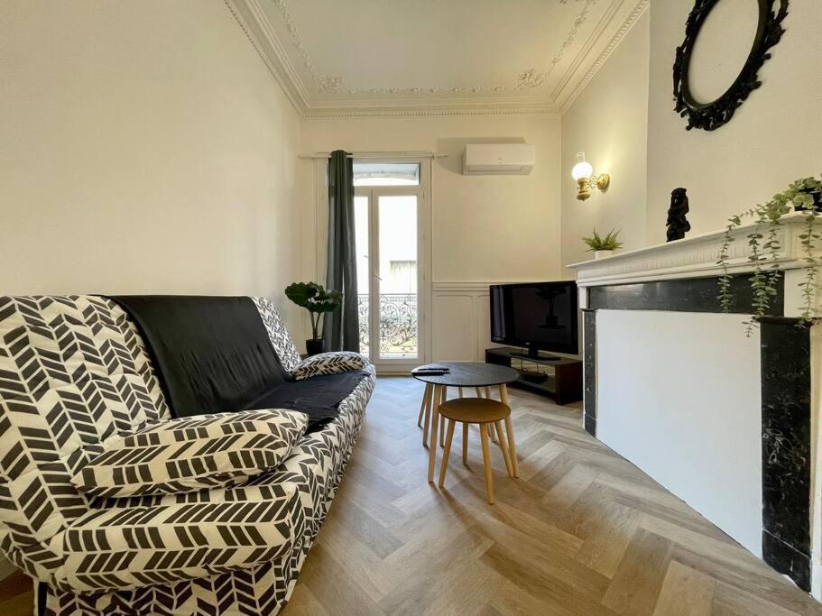 Le Repos Du Chameau ઼ Climatise Apartment Beziers Bagian luar foto